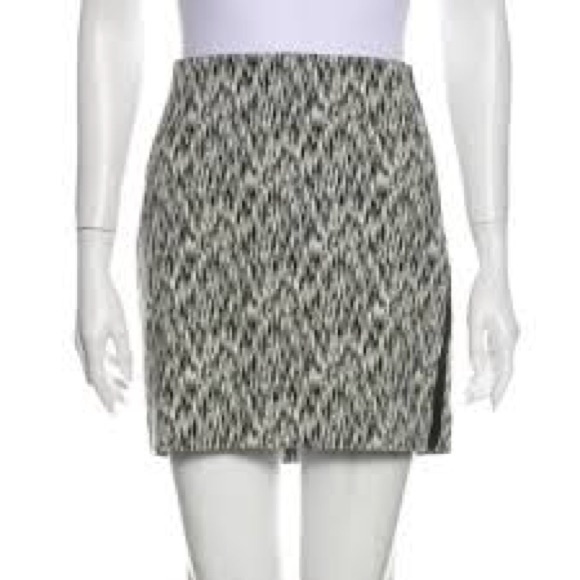 Sandro Stylish Black and White Women's Skirt - Picture 1 of 6